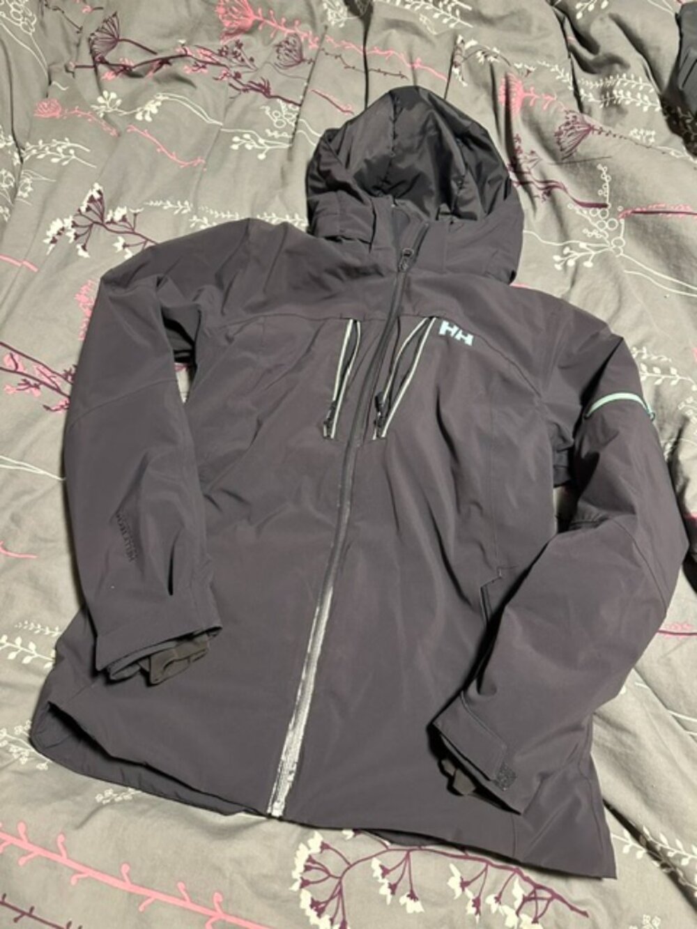 Helly Hansen Winter Jacket size large womens